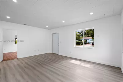 511 NE 131st St, North Miami, FL 33161 - Photo 21