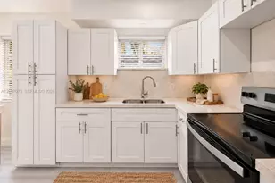 511 NE 131st St, North Miami, FL 33161 - Photo 15
