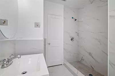 511 NE 131st St, North Miami, FL 33161 - Photo 33