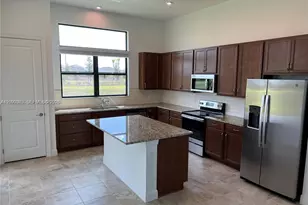9393 SW Pepoli Way, Port Saint Lucie, FL 34987 - Photo 5