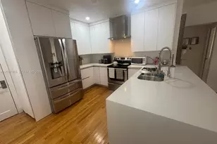 1091 NW 59th St, Miami, FL 33127 - Photo 11