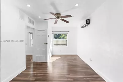 9533 NW 3rd Ave #REAR, Miami, FL 33150 - Photo 9