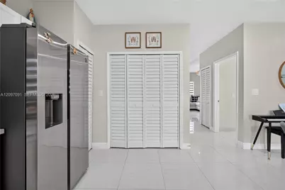 1661 SE 30th St, Homestead, FL 33035 - Photo 17