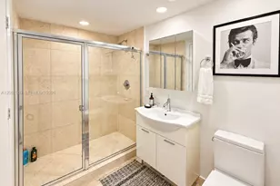 495 Brickell Ave, Miami, FL 33131 - Photo 17
