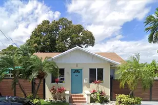 170 NW 18th Ct, Miami, FL 33125 - Photo 23