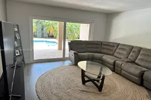 16764 Golfview Dr, Weston, FL 33326 - Photo 7