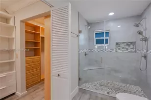 6320 NW 199th St, Hialeah, FL 33015 - Photo 15