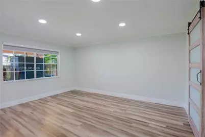 6320 NW 199th St #N/A, Hialeah, FL 33015 - Photo 11