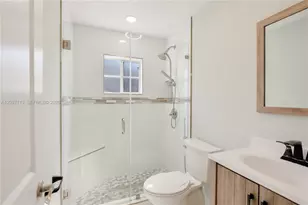 6320 NW 199th St, Hialeah, FL 33015 - Photo 21