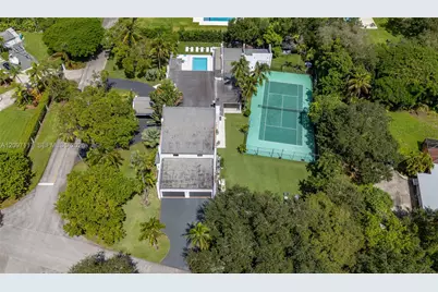 9715 SW 89th Ct, Miami, FL 33176 - Photo 25