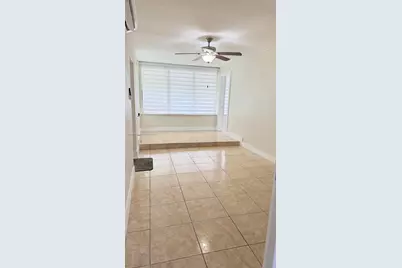 17080 NE 1st Ave, North Miami Beach, FL 33162 - Photo 19