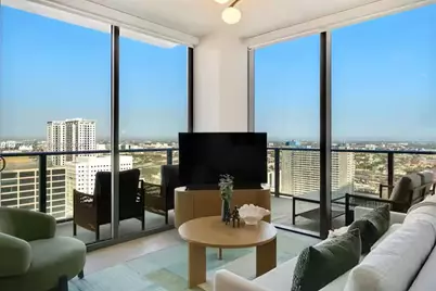 11 NE 6th St #3214, Miami, FL 33132 - Photo 3