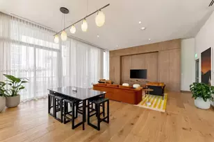 11 NE 6th St, Miami, FL 33132 - Photo 19