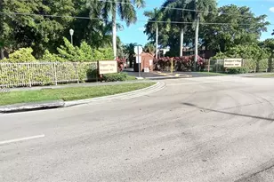 6646 SW 115th Ct, Miami, FL 33173 - Photo 1