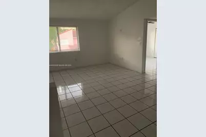 8025 Lake Dr #204, Doral, FL 33166 - Photo 5