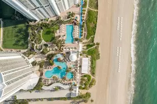 18001 Collins Ave, Sunny Isles Beach, FL 33160 - Photo 11
