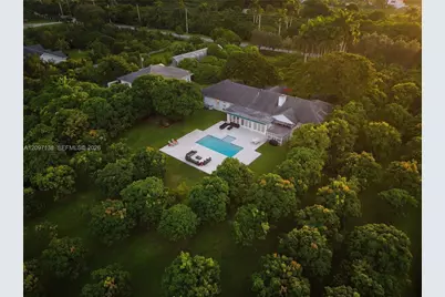 27950 SW 182nd Ave, Homestead, FL 33031 - Photo 7