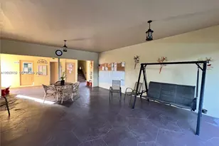 3530 NW 52nd Ave, Lauderdale Lakes, FL 33319 - Photo 21