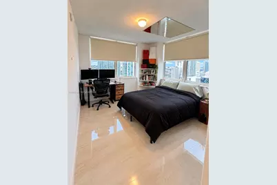 31 SE 5th Street #2801, Miami, FL 33131 - Photo 13