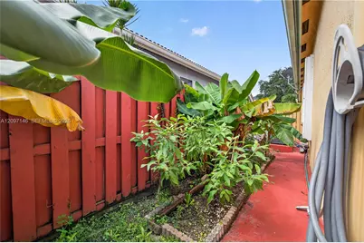 14639 SW 159th Pl, Miami, FL 33196 - Photo 41