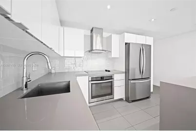 1600 NE 1st Ave #2420, Miami, FL 33132 - Photo 11