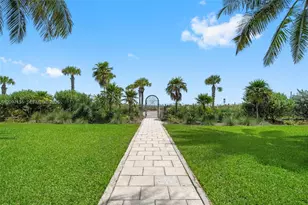 4925 Collins Ave, Miami Beach, FL 33140 - Photo 27
