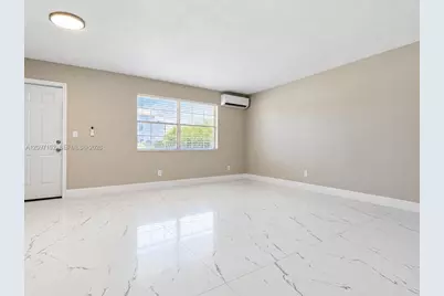 616 SW 14th Ave #102, Fort Lauderdale, FL 33312 - Photo 3