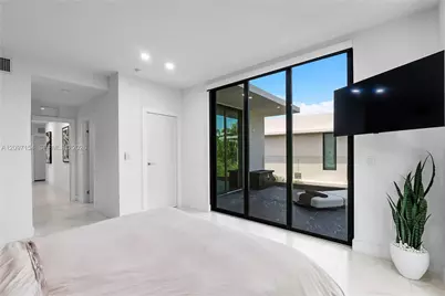 4364 Alton Rd, Miami Beach, FL 33140 - Photo 19