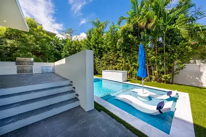 4364 Alton Rd, Miami Beach, FL 33140 - Photo 59