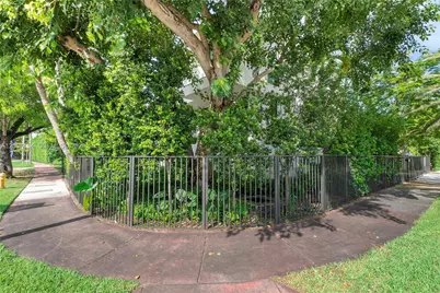 4364 Alton Rd, Miami Beach, FL 33140 - Photo 31