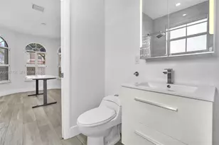 11430 NW 82nd Terrace, Doral, FL 33178 - Photo 15