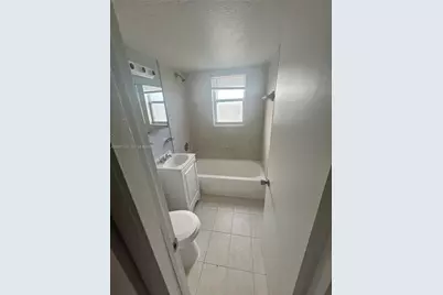 161 NW 15th St #5, Miami, FL 33136 - Photo 7