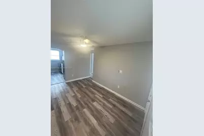 161 NW 15th St #5, Miami, FL 33136 - Photo 3