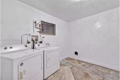3020 SW 8th St, Fort Lauderdale, FL 33312 - Photo 13