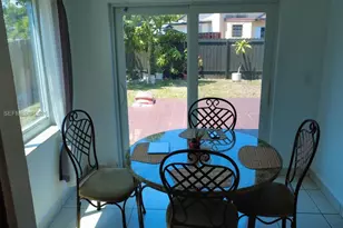 20042 W Lake Dr, Hialeah, FL 33015 - Photo 5