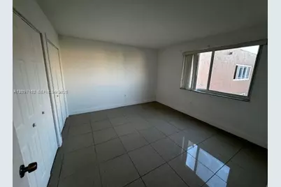 6950 Miami Gardens Dr #2-508, Hialeah, FL 33015 - Photo 5
