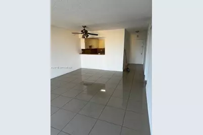 6950 Miami Gardens Dr #2-508, Hialeah, FL 33015 - Photo 3
