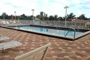 2450 NE 135th St, North Miami, FL 33181 - Photo 13
