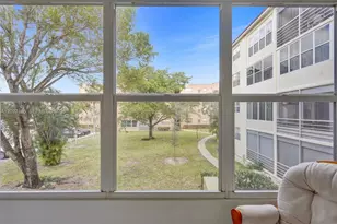 2871 Somerset Dr, Lauderdale Lakes, FL 33311 - Photo 25
