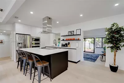 347 NE 110th St, Miami, FL 33161 - Photo 21