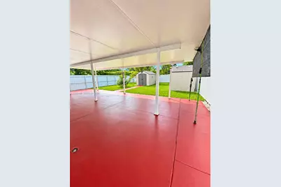 3024 NW 55th St, Miami, FL 33142 - Photo 15