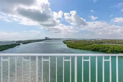 500 Bayview Dr #1818, Sunny Isles Beach, FL 33160 - Photo 11