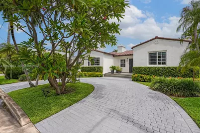8827 Hawthorne Ave #-, Surfside, FL 33154 - Photo 1