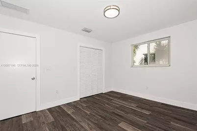 6910 Bay Dr #6, Miami Beach, FL 33141 - Photo 13