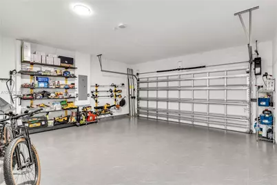 2885 SE 3rd St, Homestead, FL 33033 - Photo 23