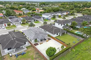 2885 SE 3rd St, Homestead, FL 33033 - Photo 27