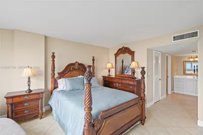328 N Ocean Blvd #1405, Pompano Beach, FL 33062 - Photo 19