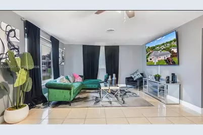 6261 NW 18th St, Sunrise, FL 33313 - Photo 3