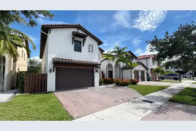 10235 NW 87th Ter, Doral, FL 33178 - Photo 3