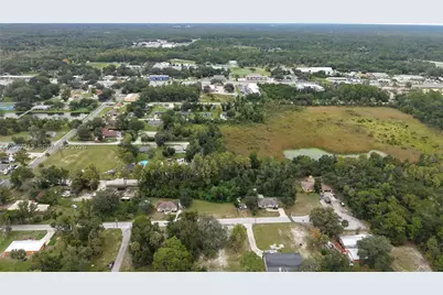930 NE 1st Ter, Crystal River, FL 34429 - Photo 13